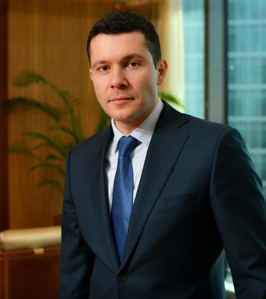 Антон Андреевич Алиханов